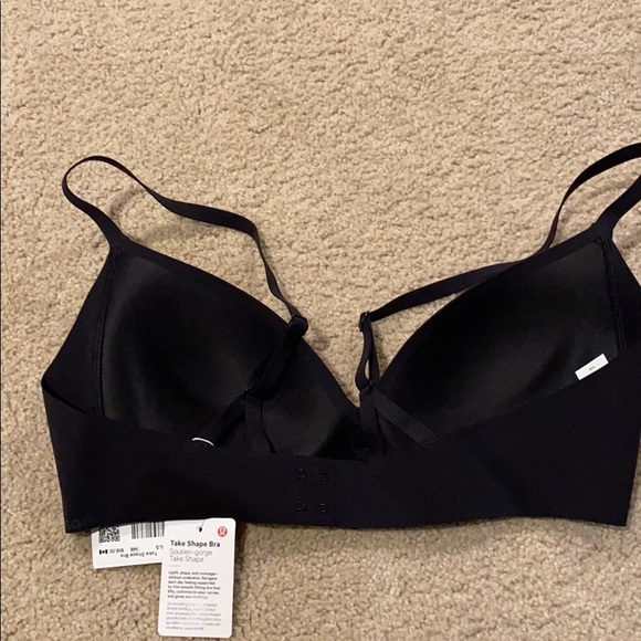 FLASH SALE- Lululemon NWT take shape bra black $68 - Picture 2 of 4